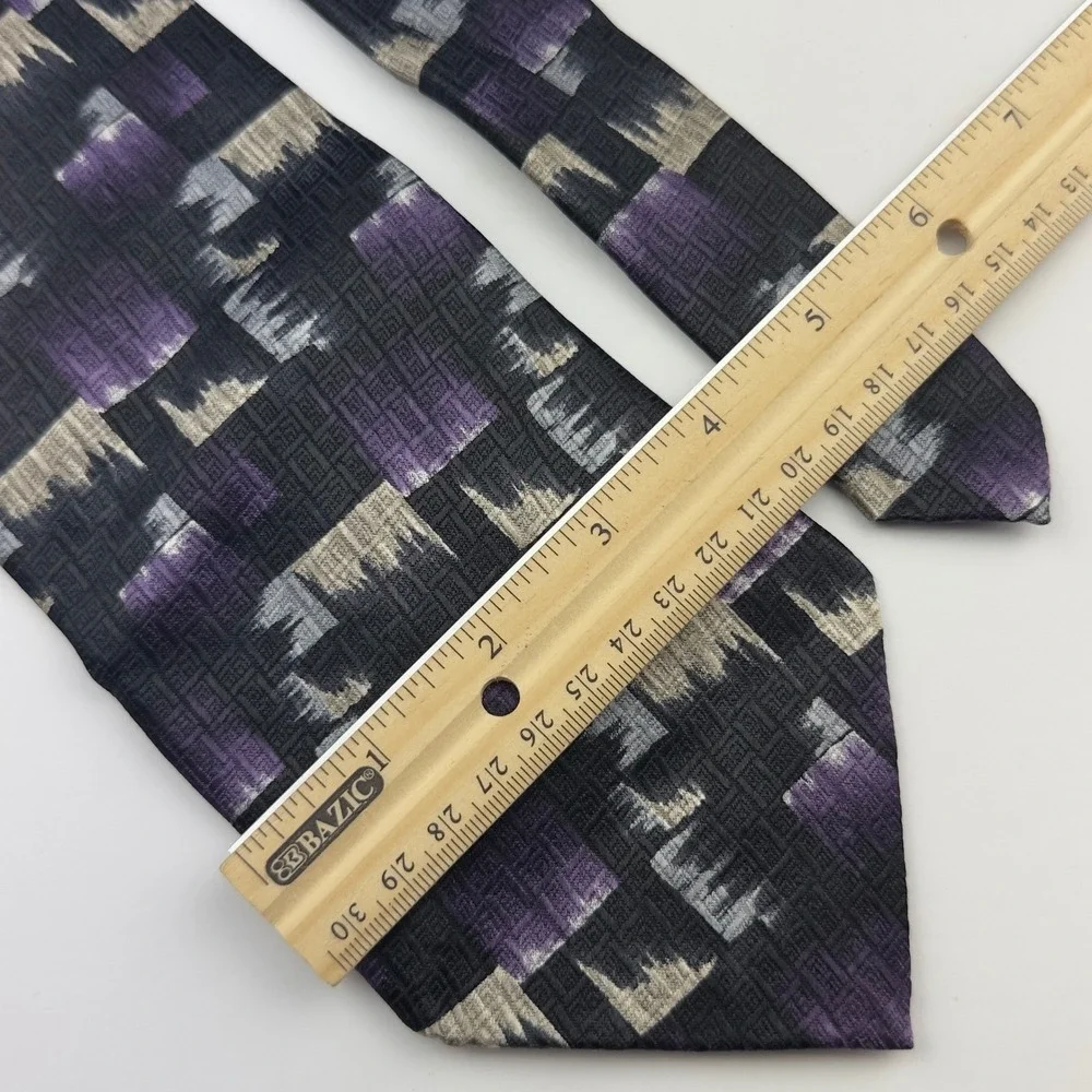 Pierre Cardin Mens Silk Tie Purple‎ Grey Abstract Geometric Made in USA